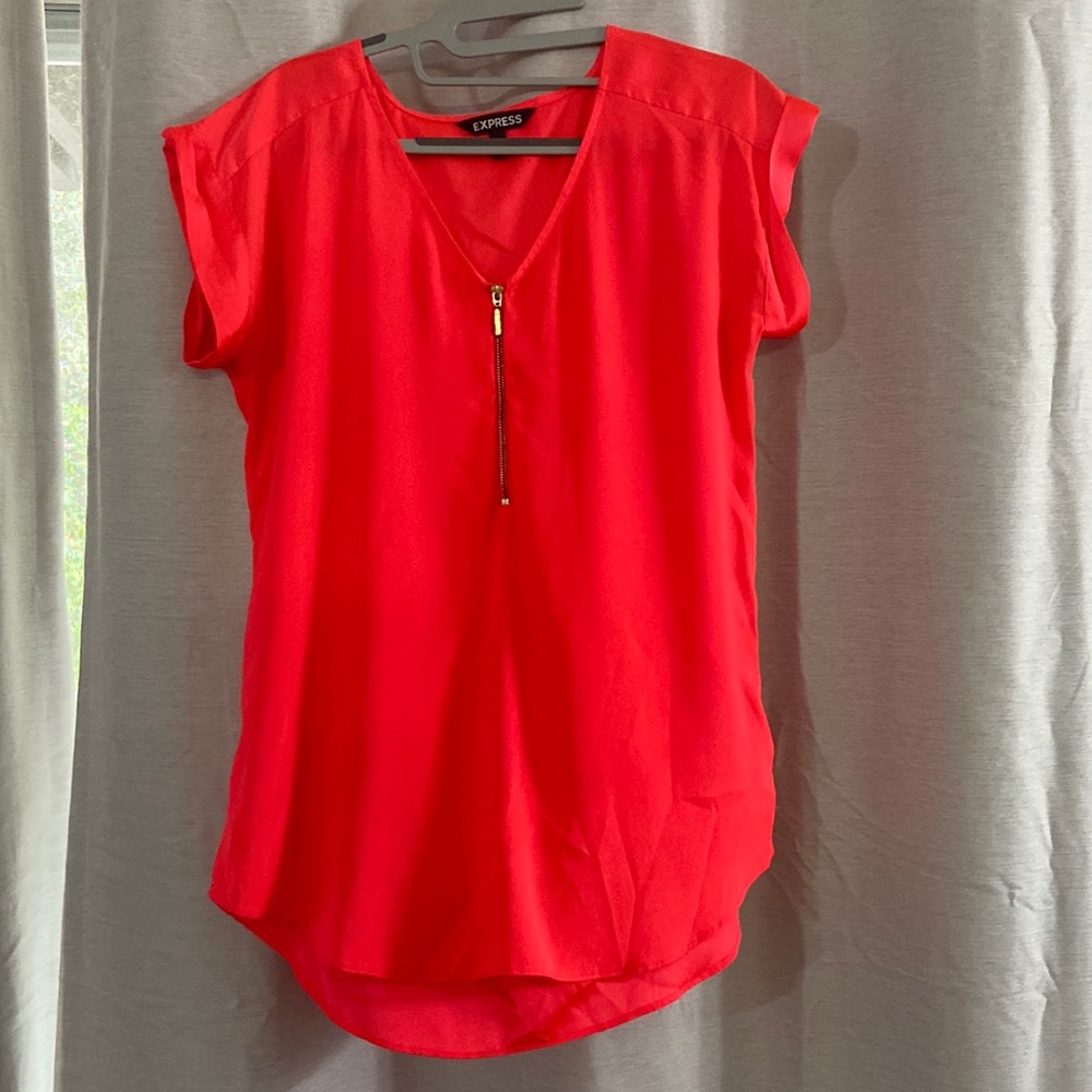 Neon pink top